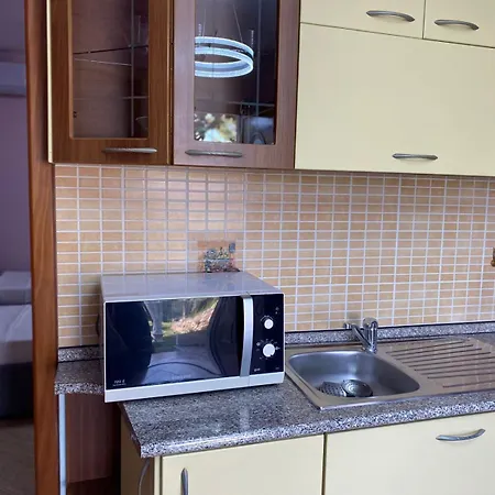 Apollonia Appartement *